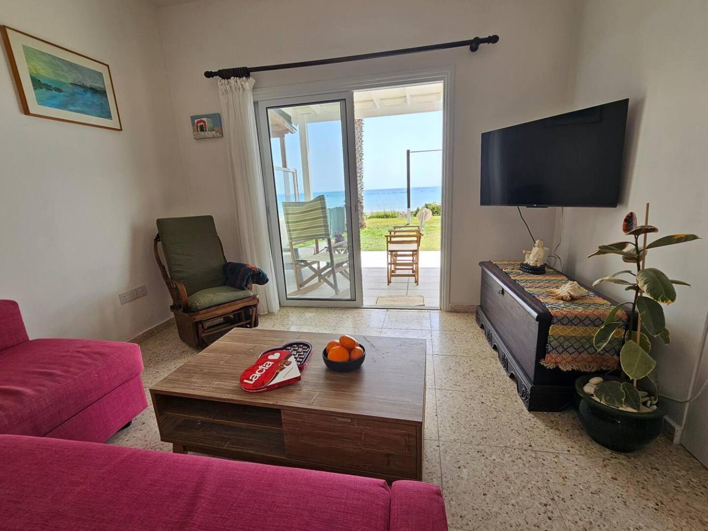 Ammos Beachfront Villa Paradise Larnaca Zewnętrze zdjęcie